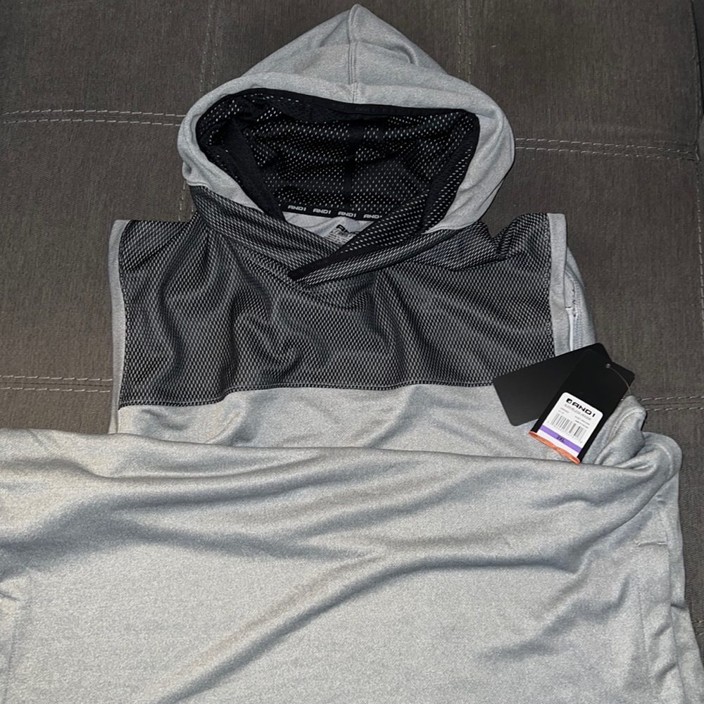 And 1 Sleeveless Hoodie
